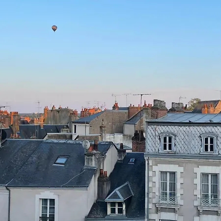 Spacieux Appartement A Blois Avec Wifi Gratuit Exterior photo