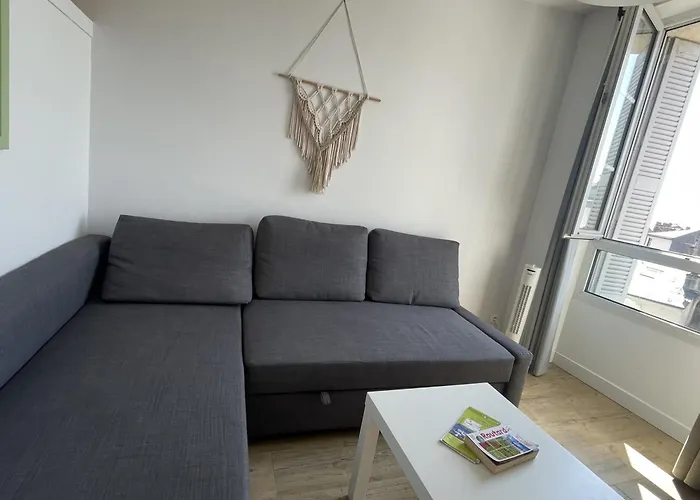 Spacieux Appartement A Blois Avec Wifi Gratuit